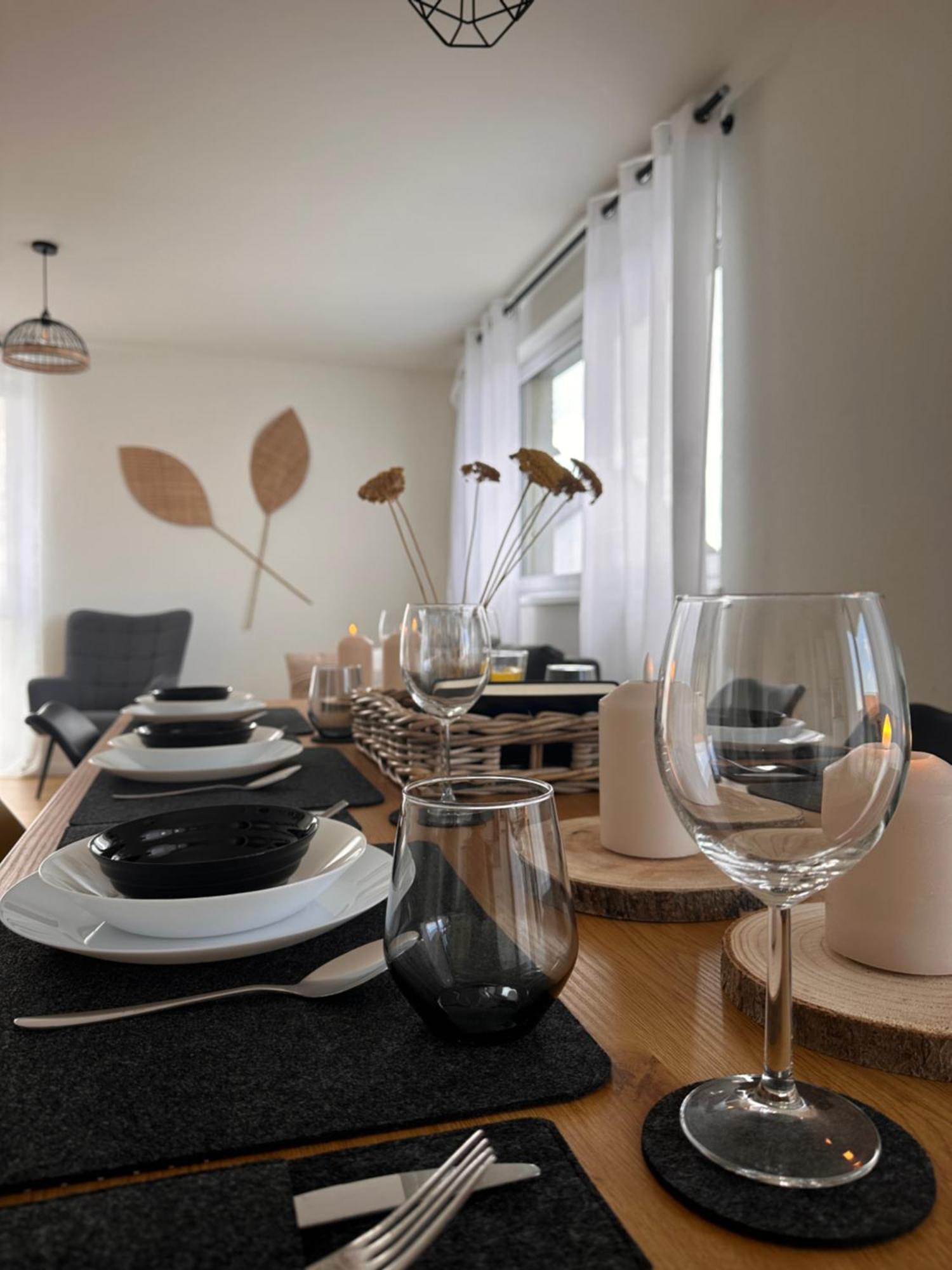 דירות ריינהאוזן Amao-Sepia I 86Qm I King-Size Beds I Netflix I Privat Balcony I Free Parking I Near Europapark מראה חיצוני תמונה